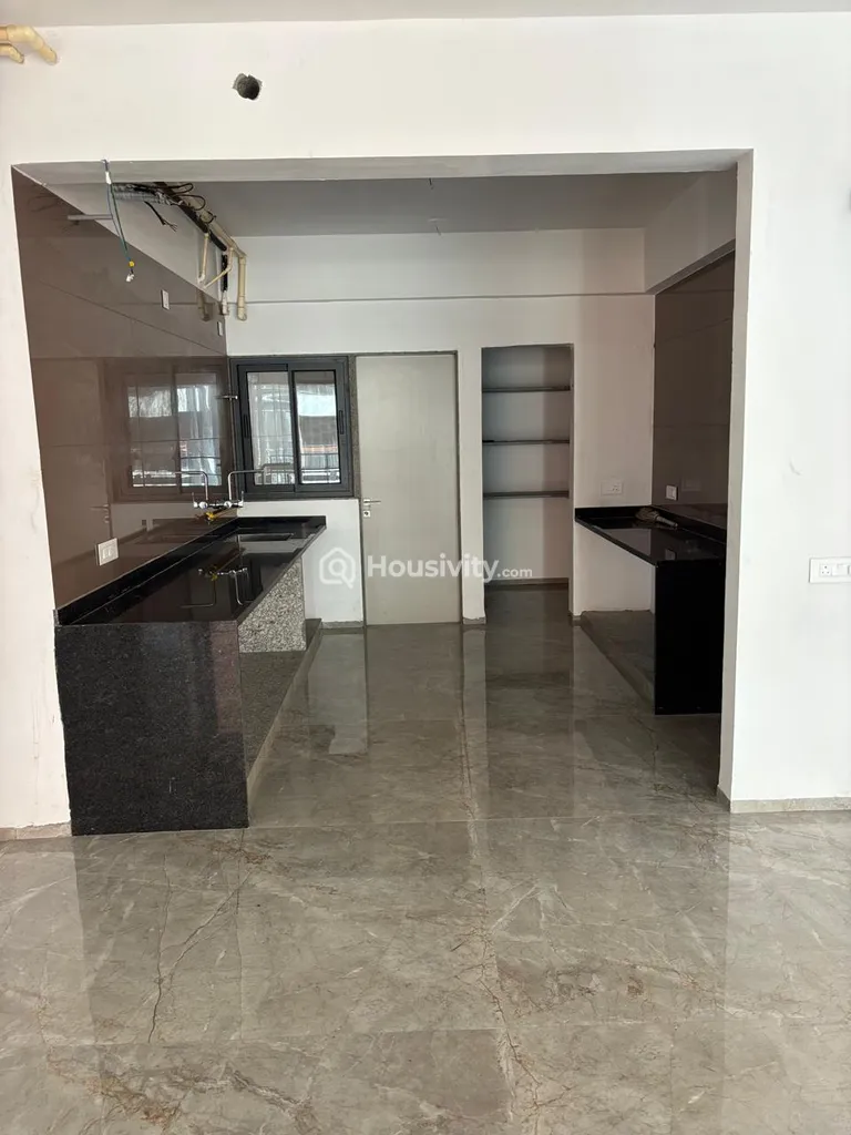 2 BHK Flat for Sale in Kudasan, Gandhinagar Image 7