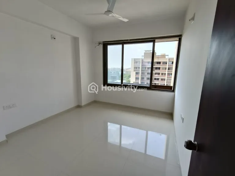 3 BHK Flat for Sale in Randesan, Gandhinagar Image 8