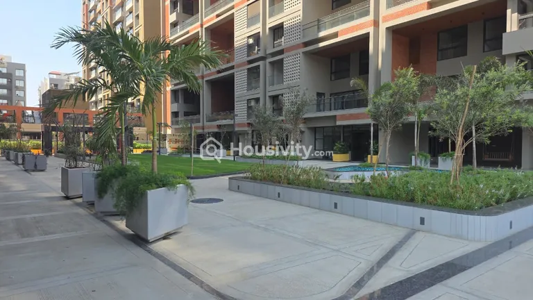 4 BHK Flat for Sale in Randesan, Gandhinagar Image 11