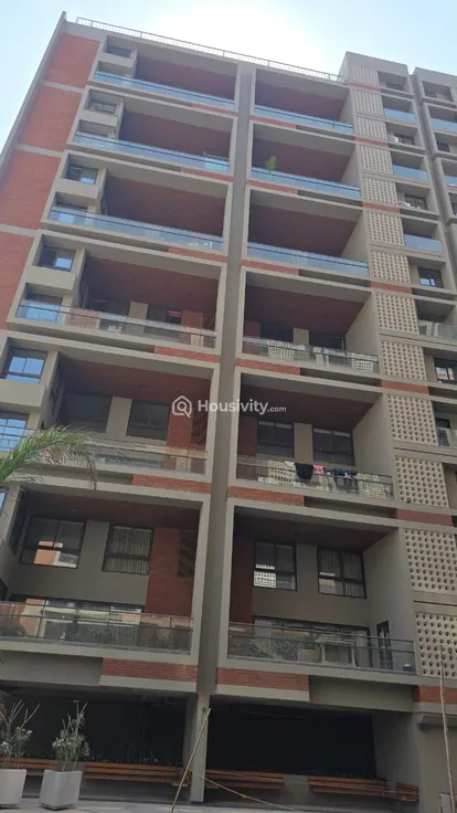 4 BHK Flat for Sale in Randesan, Gandhinagar Image 10