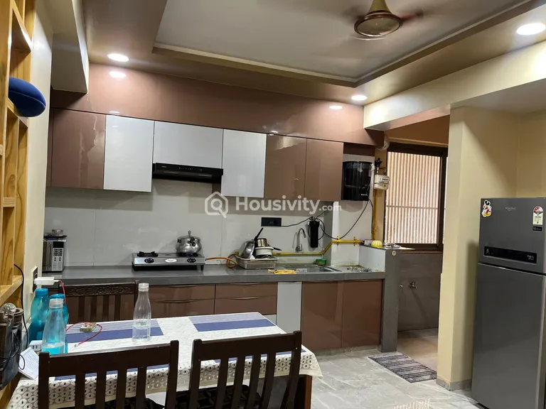 3 BHK Flat for Sale in Sargasan, Gandhinagar Image 3