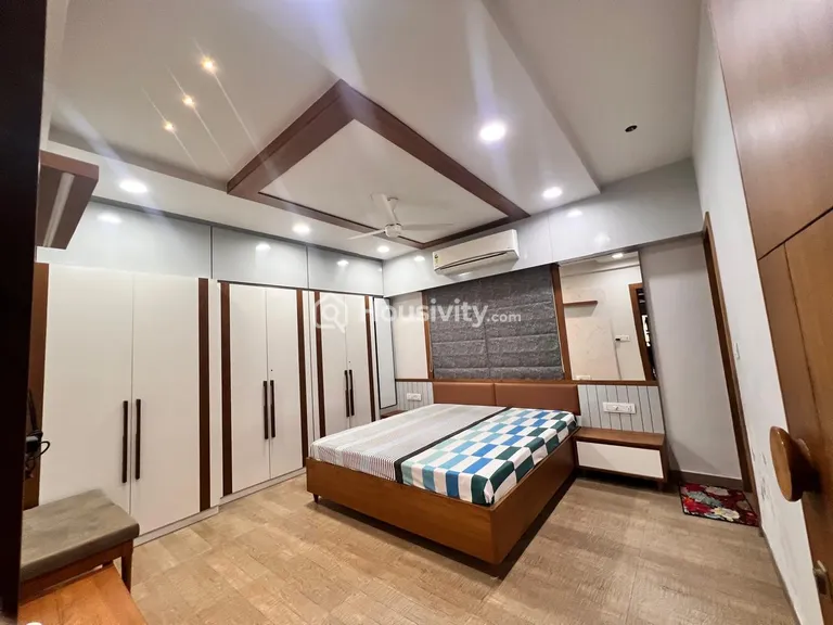 4 BHK Flat for Sale in Kudasan, Gandhinagar Image 1