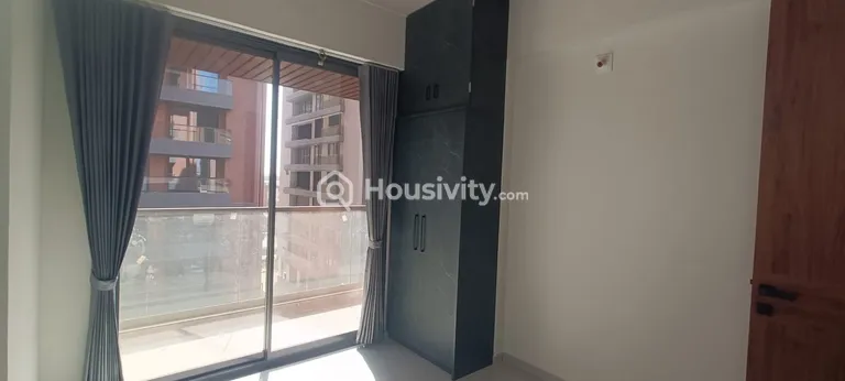 3 BHK Flat for Sale in Koba, Gandhinagar Image 2