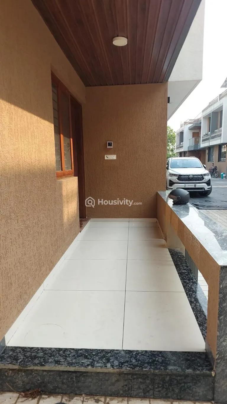 4 BHK Bunglow for Sale in Raysan, Gandhinagar Image 4