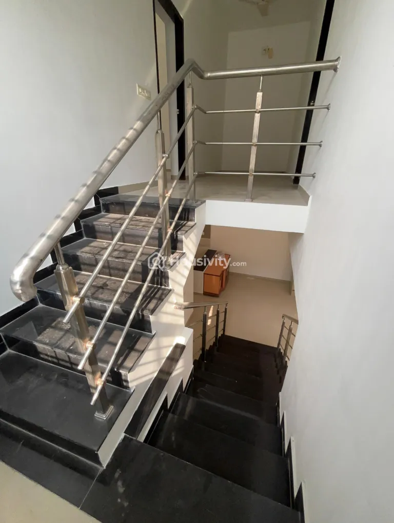 3 BHK Bunglow for Sale in Koba, Gandhinagar Image 1