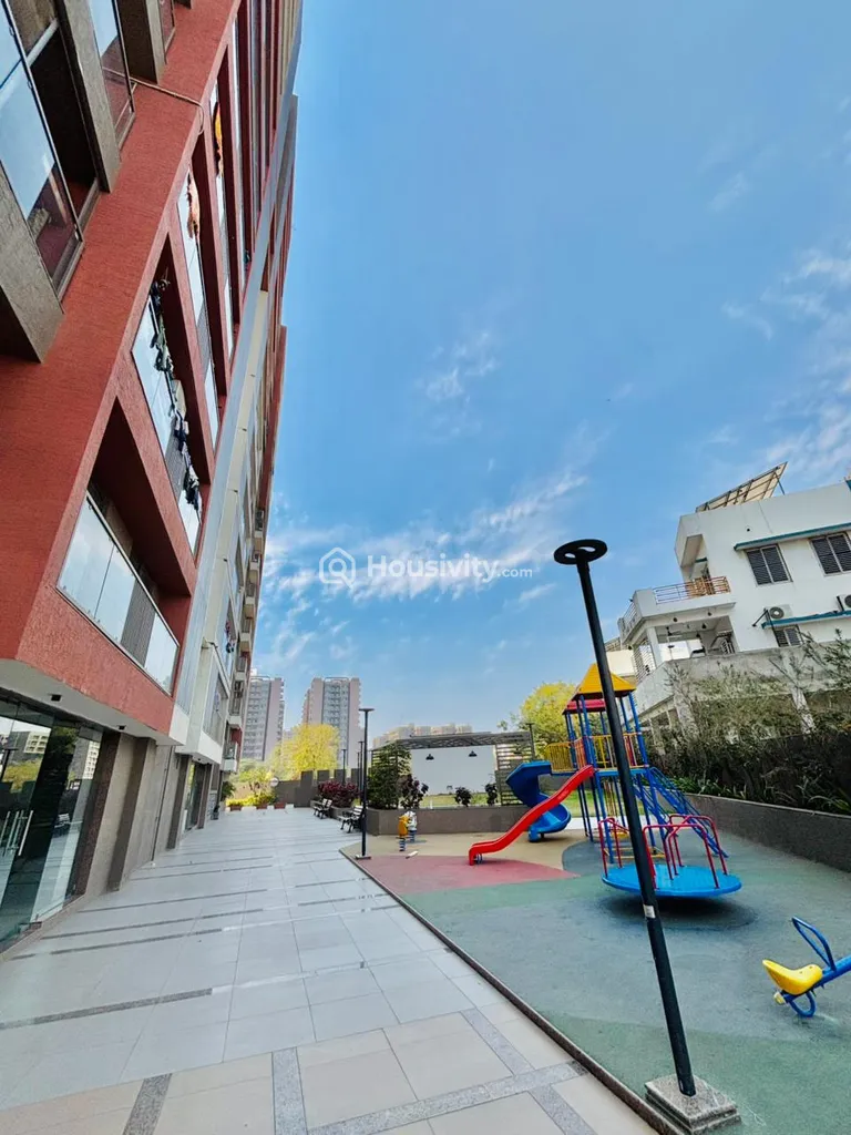 3 BHK Flat for Sale in Sargasan, Gandhinagar Thumbnail