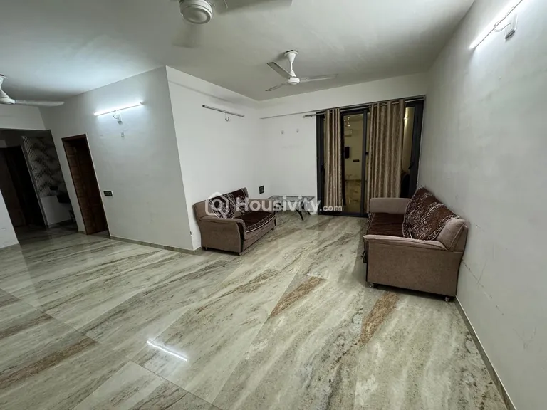 3 BHK Flat for Rent in Sargasan, Gandhinagar Thumbnail