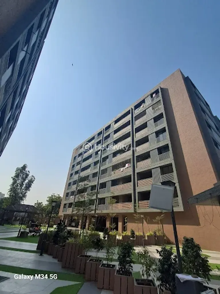 3 BHK Flat for Sale in Kudasan, Gandhinagar Thumbnail
