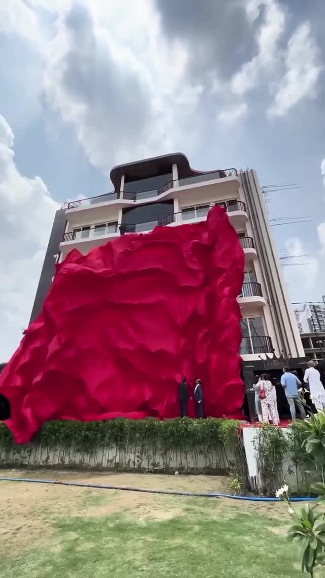 MRG The Crown At Gurgaon